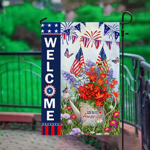 🌸 Floral Patriotic Garden Banner for Independence Day