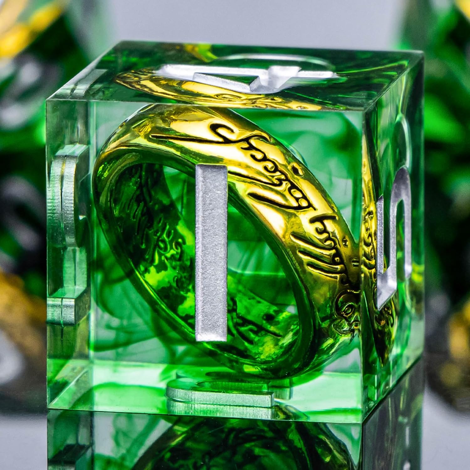 DND One Ring Dice 7pcs – Collectible Ring Box