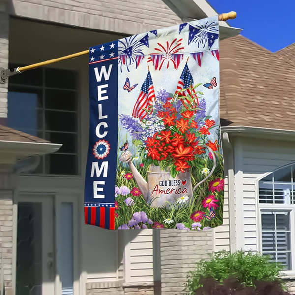 🌸 Floral Patriotic Garden Banner for Independence Day