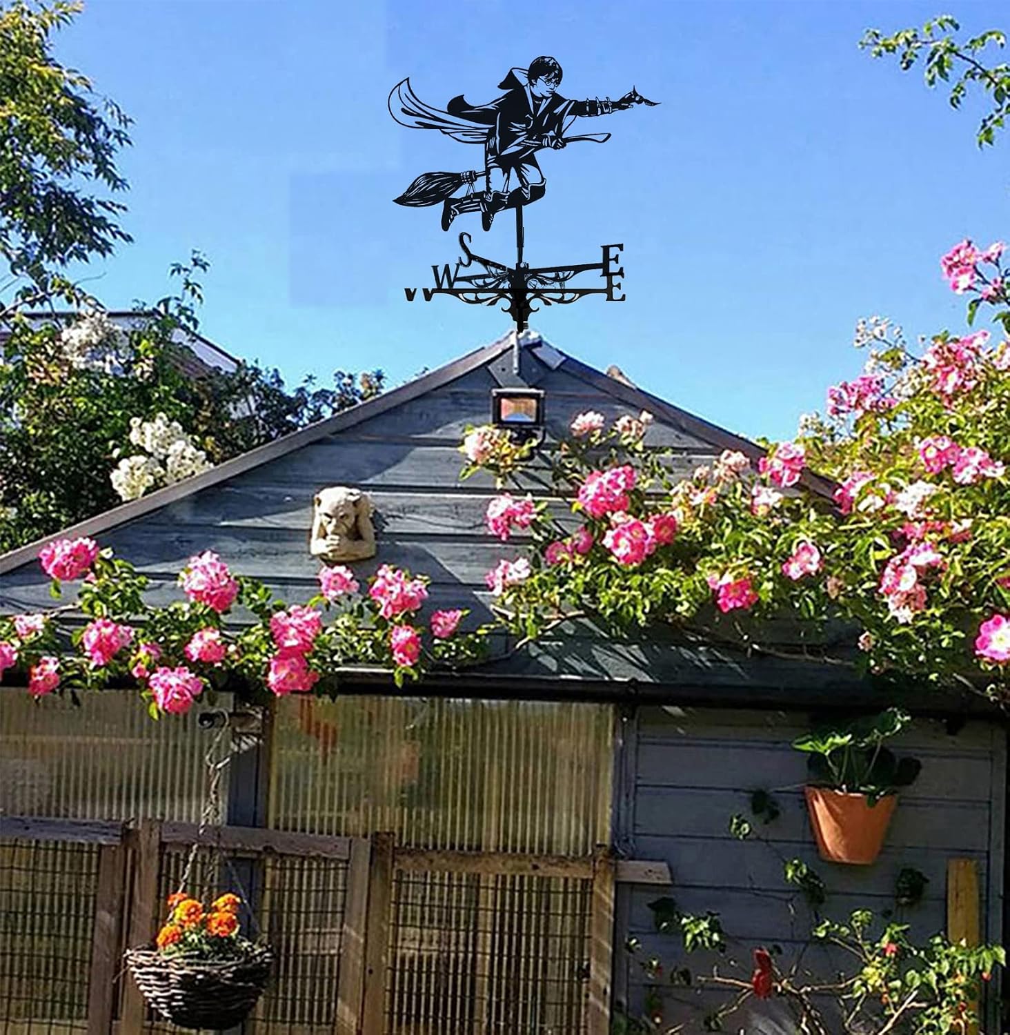 Harry Potter Metal Weather Vane – Flying Broom Outdoor Decor